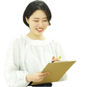 女性スタッフの写真